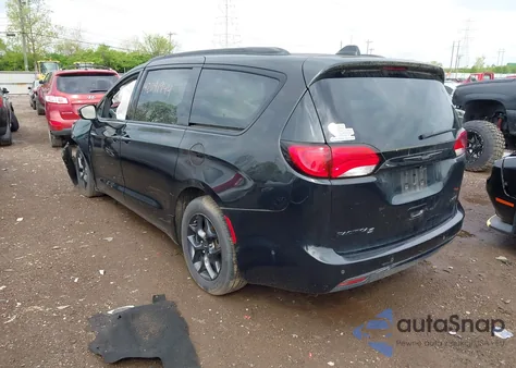 2019 Chrysler Pacifica Limited z USA, uszkodzony, nr VIN 2C4RC1GG4KR550124